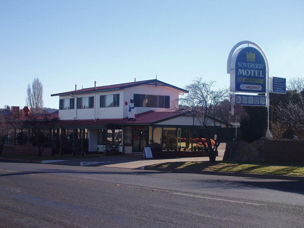 Redhill Cooma Motor Inn Eksteriør bilde