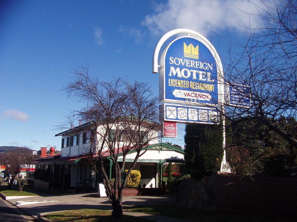 Redhill Cooma Motor Inn Eksteriør bilde